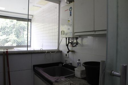 Apartamento à venda com 85m², 3 quartos e 2 vagasÁrea de Serviço