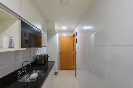 Apartamento à venda com 85m², 3 quartos e 2 vagasCozinha e Área de Serviço