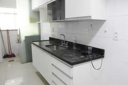 Apartamento à venda com 85m², 3 quartos e 2 vagasCozinha