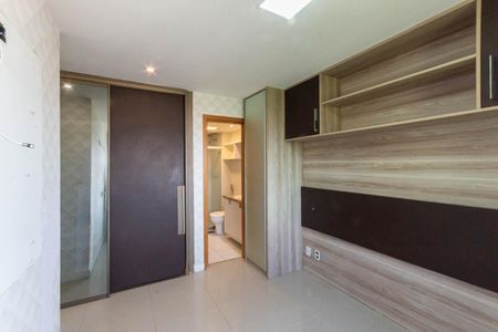 Apartamento à venda com 85m², 3 quartos e 2 vagasSuíte