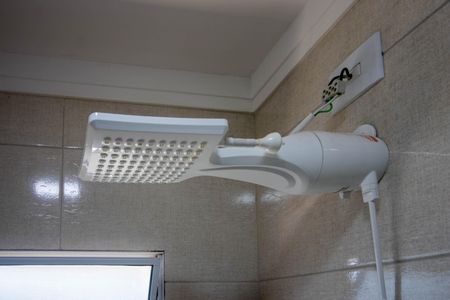 Casa para alugar com 64m², 2 quartos e 2 vagas Casa para alugar com 64m², 2 quartos e 2 vagasBanheiro da Suíte 2