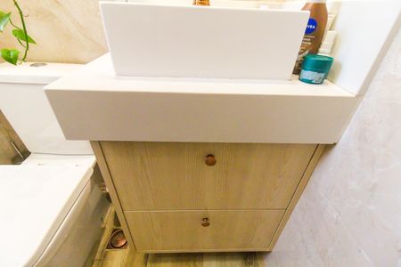 Apartamento à venda com 41m², 2 quartos e sem vaga Apartamento à venda com 41m², 2 quartos e sem vagaBanheiro