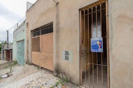 Casa para alugar com 149m², 3 quartos e 1 vagaFachada / Placa