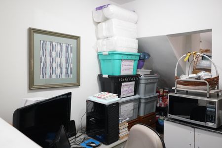 Casa à venda com 165m², 3 quartos e 2 vagasEscritório