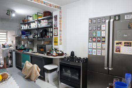 Casa à venda com 165m², 3 quartos e 2 vagasCozinha