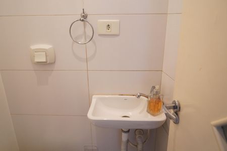 Casa à venda com 165m², 3 quartos e 2 vagasLavabo