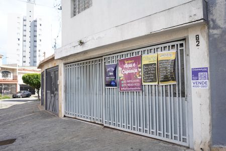 Casa à venda com 165m², 3 quartos e 2 vagasFachada
