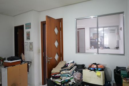 Casa à venda com 165m², 3 quartos e 2 vagasSuíte 2