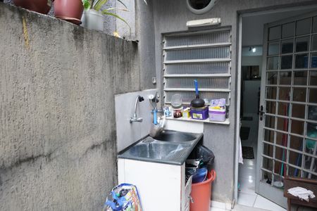 Casa à venda com 165m², 3 quartos e 2 vagasÁrea de Serviço