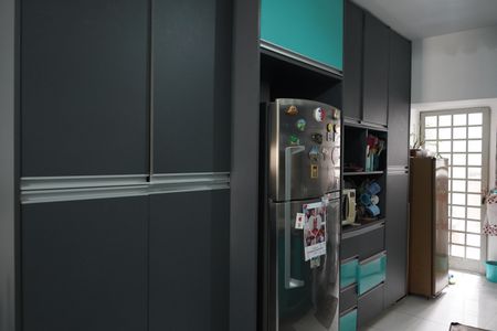 Casa à venda com 165m², 3 quartos e 2 vagasCozinha