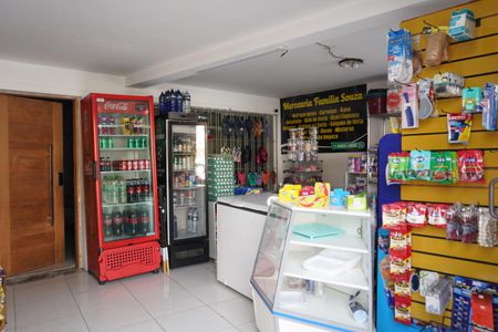 Casa à venda com 165m², 3 quartos e 2 vagasGaragem