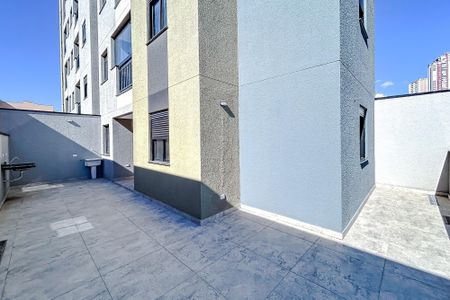 Apartamento à venda com 80m², 2 quartos e 1 vagaÁrea externa