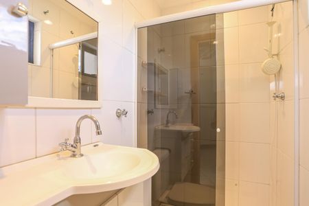 Apartamento à venda com 196m², 4 quartos e sem vagaBanheiro de serviço