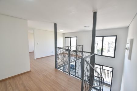 Apartamento para alugar com 90m², 2 quartos e 1 vagaMezanino - sala