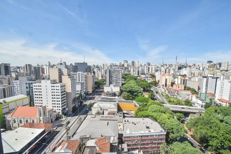Apartamento para alugar com 90m², 2 quartos e 1 vagaVista  do mezanino - sala