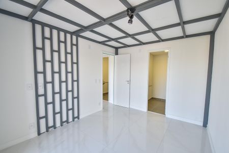 Apartamento para alugar com 90m², 2 quartos e 1 vagaSuíte