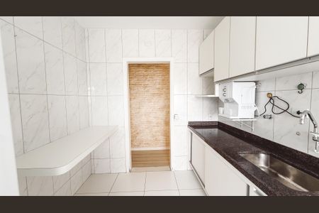 Apartamento à venda com 63m², 2 quartos e 1 vagaCozinha
