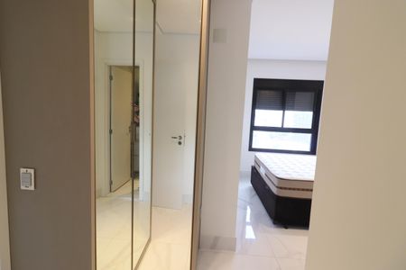 Apartamento à venda com 63m², 2 quartos e 2 vagasSuíte 1