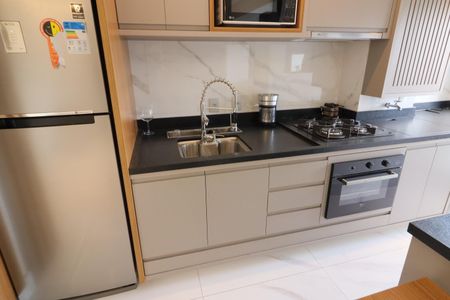 Apartamento à venda com 63m², 2 quartos e 2 vagasCozinha e Área de Serviço