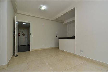 Sala Ambientes de apartamento para alugar com 2 quartos, 173m² em Santo Antônio, Belo Horizonte