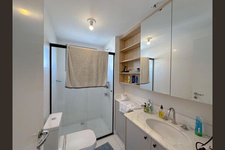 Apartamento para alugar com 80m², 2 quartos e 1 vagaBanheiro Suíte 2