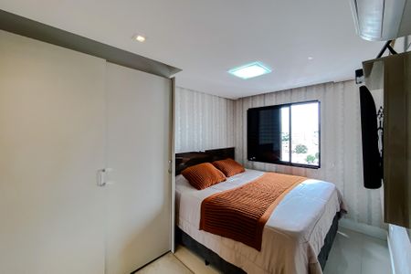 Apartamento à venda com 140m², 3 quartos e 2 vagasQuarto 3 - Suíte