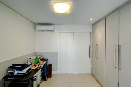 Apartamento à venda com 140m², 3 quartos e 2 vagasQuarto 1