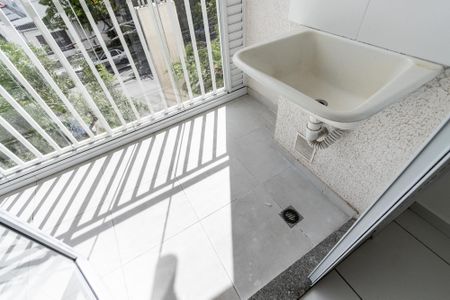 Apartamento para alugar com 45m², 2 quartos e 1 vagaÁrea de Serviço
