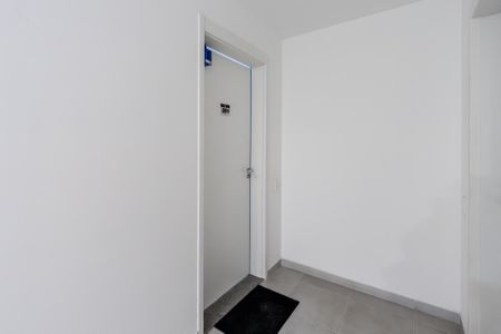 Apartamento para alugar com 45m², 2 quartos e 1 vagaLockbox