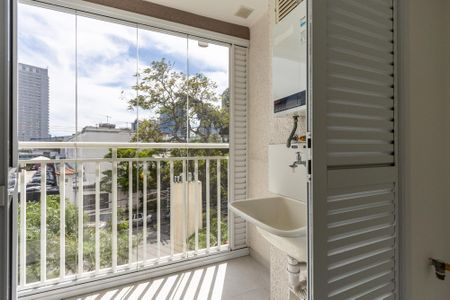 Apartamento para alugar com 45m², 2 quartos e 1 vagaÁrea de Serviço