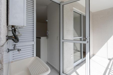 Apartamento para alugar com 45m², 2 quartos e 1 vagaÁrea de Serviço