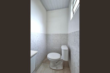 Casa à venda com 140m², 4 quartos e 1 vagaÁrea comum  - Banheiro