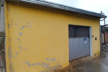 Casa à venda com 140m², 4 quartos e 1 vagaFachada 