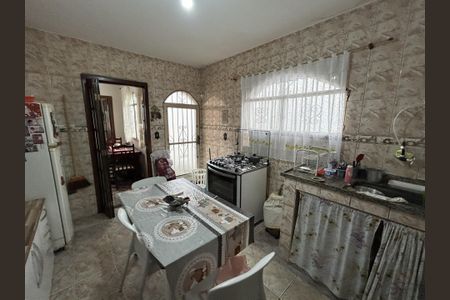 Casa para alugar com 90m², 2 quartos e 1 vagaCozinha