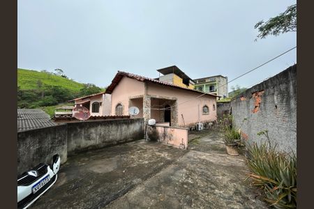 Casa para alugar com 90m², 2 quartos e 1 vagaFachada
