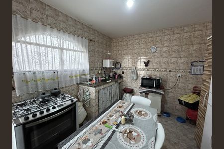 Casa para alugar com 90m², 2 quartos e 1 vagaCozinha