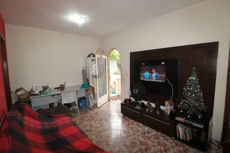 Casa para alugar com 90m², 2 quartos e 1 vagaSala