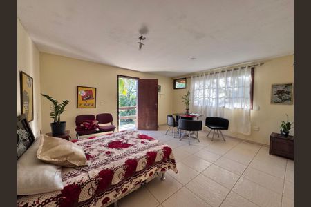 Sala / Quarto de casa à venda com 2 quartos, 5000m² em Vargem Grande, Rio de Janeiro