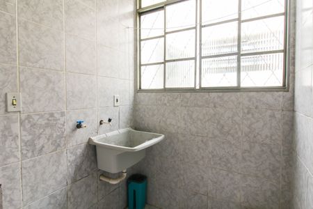 Apartamento para alugar com 66m², 2 quartos e 1 vaga Apartamento para alugar com 66m², 2 quartos e 1 vagaCozinha e Área de Serviço