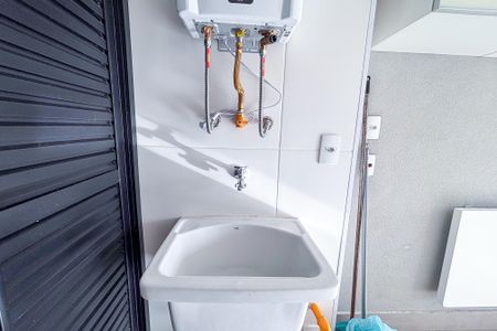 Apartamento para alugar com 73m², 2 quartos e 1 vaga Apartamento para alugar com 73m², 2 quartos e 1 vagaÁrea de Serviço