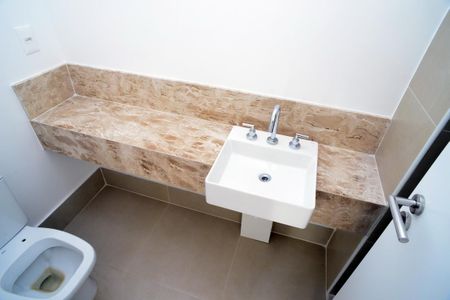 Apartamento à venda com 79m², 2 quartos e 2 vagasBanheiro Suíte Principal