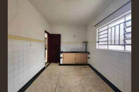 Casa à venda com 113m², 3 quartos e 1 vagaFoto 03