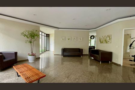 Apartamento à venda com 250m², 3 quartos e 4 vagasHall de entrada