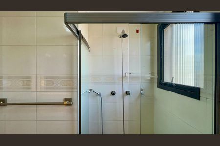 Apartamento à venda com 250m², 3 quartos e 4 vagasBanheiro