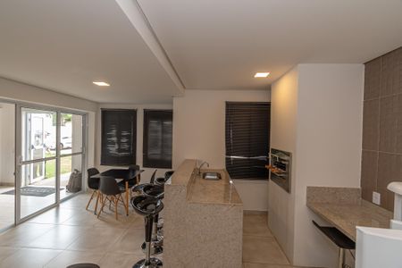 Apartamento para alugar com 56m², 2 quartos e 1 vagaÁrea comum - Salão de festas