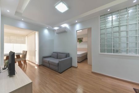 Apartamento à venda com 40m², 1 quarto e 1 vagaSala