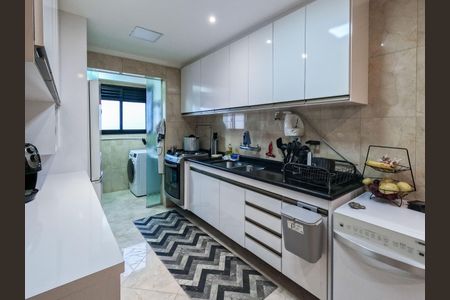 Apartamento à venda com 105m², 2 quartos e 2 vagasCozinha