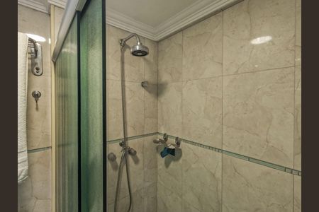 Apartamento à venda com 105m², 2 quartos e 2 vagasBanheiro da Suíte