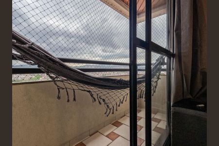 Apartamento à venda com 105m², 2 quartos e 2 vagasSacada 2