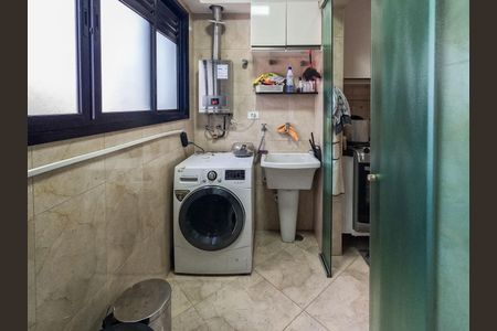 Apartamento à venda com 105m², 2 quartos e 2 vagasÁrea de Serviço